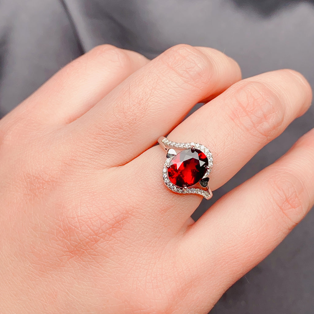Natural Garnet S925 Sterling Silver Ring for Women | Adjustable Elegant Red Gemstone Ring | Luxurious Christmas Valentine's Mother's Day Birthday Jewelry Gift for Her
