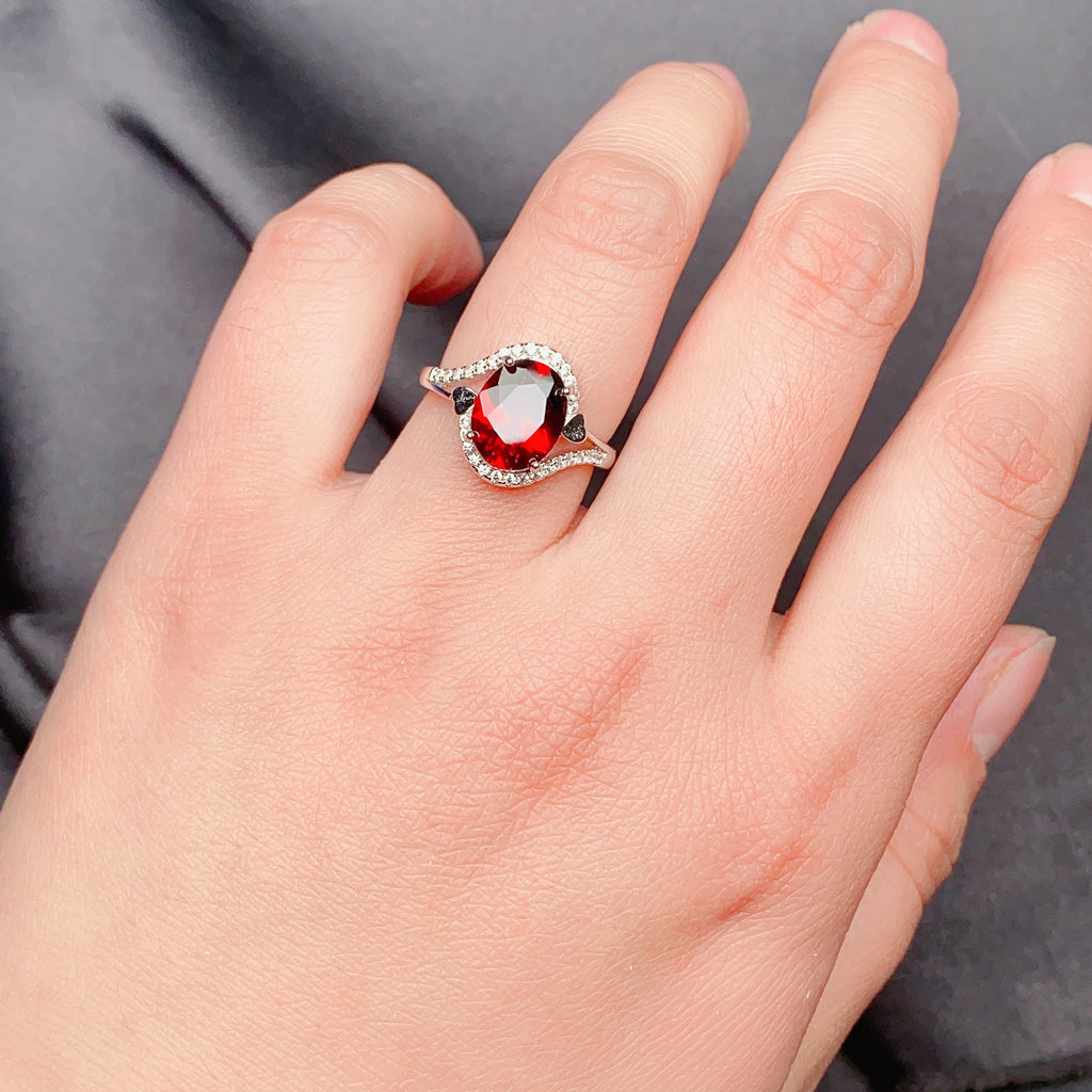 Natural Garnet S925 Sterling Silver Ring for Women | Adjustable Elegant Red Gemstone Ring | Luxurious Christmas Valentine's Mother's Day Birthday Jewelry Gift for Her