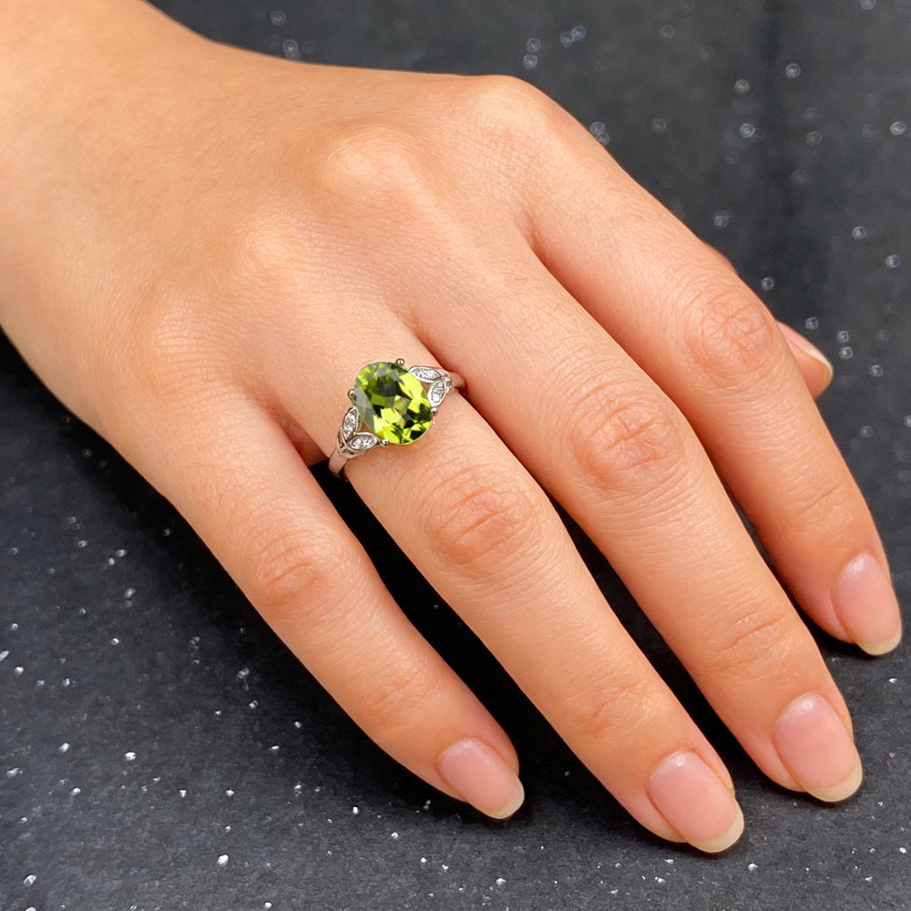 Adjustable S925 Sterling Silver Natural Peridot Ring for Women | 7x9mm Oval Cut Green Gemstone Open Band, Luxury Jewelry Gift for Valentine's, Mother's Day, Thanksgiving, Christmas