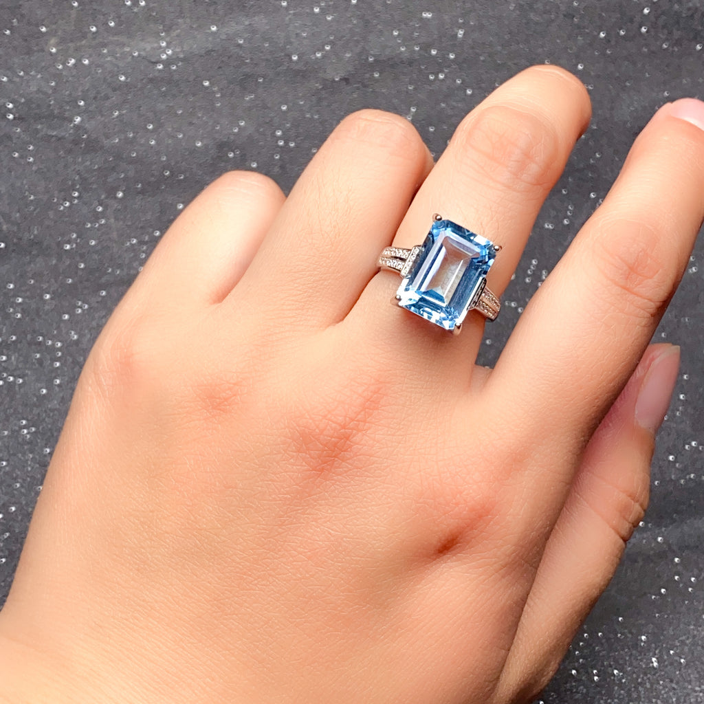 Elegant Blue Topaz Ring in 925 Sterling Silver - Large Emerald Cut Adjustable Gemstone Ring with Cubic Zirconia, Luxury Fashion Jewelry Gift for Women