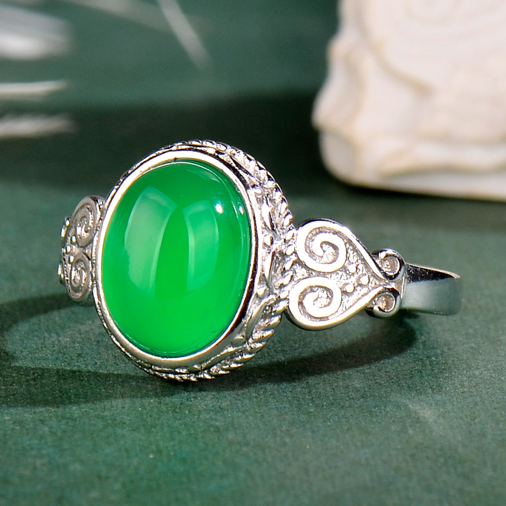Elegant Natural Green Chalcedony Ring in 925 Sterling Silver – Luxury Adjustable Gemstone Ring, Perfect Holiday Gift for Valentine’s, Mother’s Day & Christmas