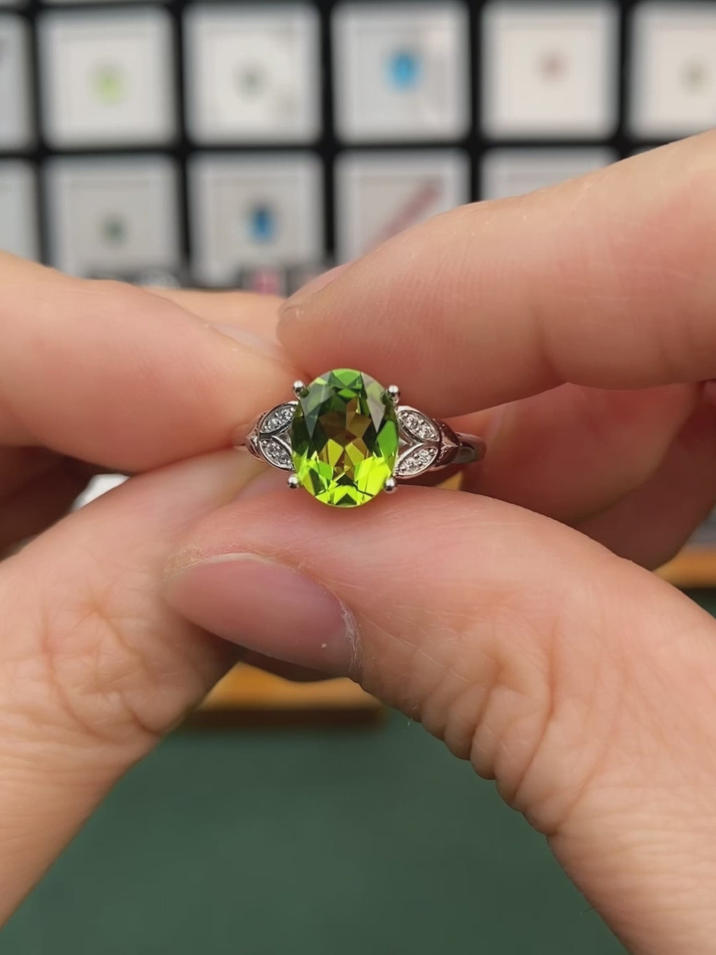 Adjustable S925 Sterling Silver Natural Peridot Ring for Women | 7x9mm Oval Cut Green Gemstone Open Band, Luxury Jewelry Gift for Valentine's, Mother's Day, Thanksgiving, Christmas