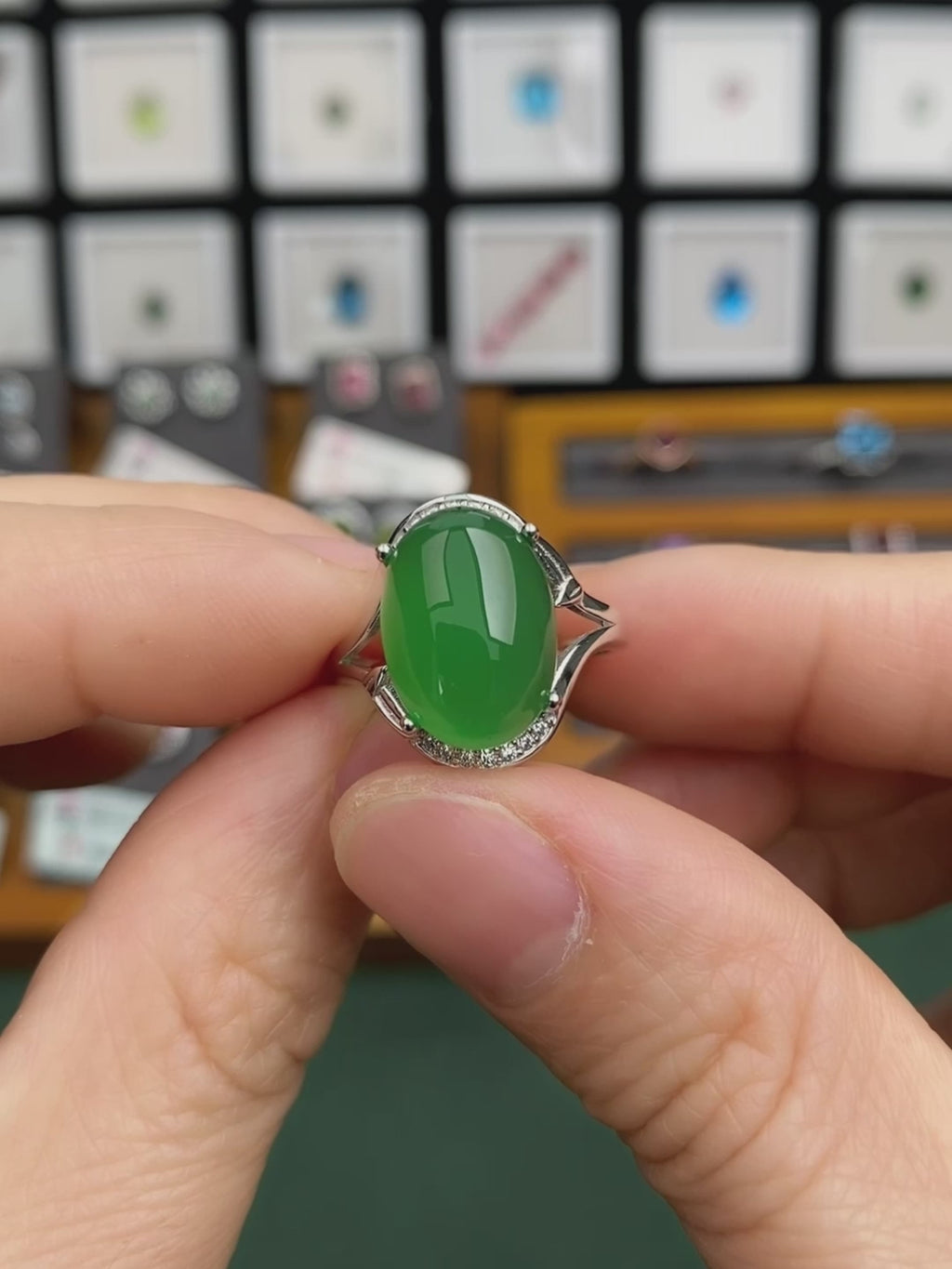 Luxury S925 Sterling Silver Natural Chrysoprase Ring for Women | Elegant Adjustable Oval Green Chalcedony Gemstone Ring with Zirconia Accents | Perfect Gift for Mother's Day, Valentine's Day & Birthday